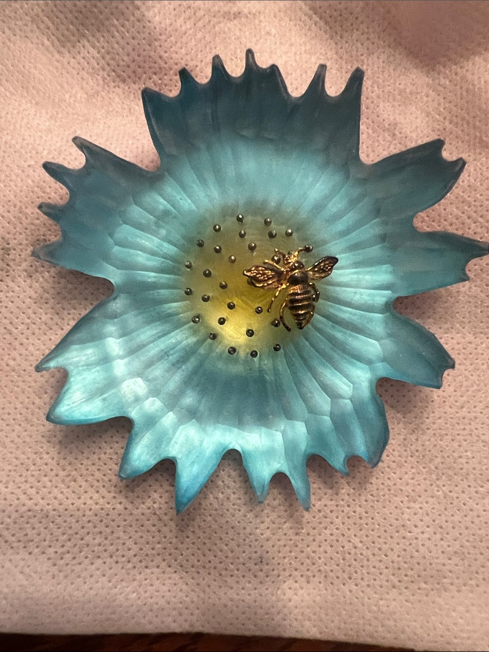 Alexis Bittar Lucite Flower and Bee Brooch EUC